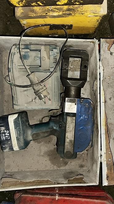 Аккумуляторный гидравлический пресс-клещи ERKO (портативный