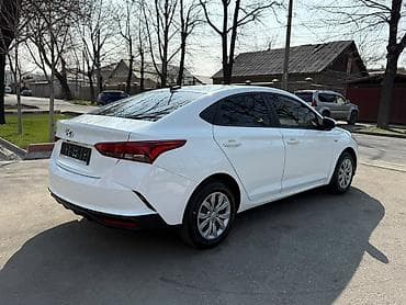 Продажа авто: Hyundai Solaris: 2020 г., 1.6 л, Автомат, Бензин, Седан — 4