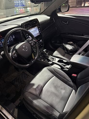 kia 2012: Ssangyong Tivoli: 2019 г., 1.5 л, Автомат, Бензин, Хэтчбэк — 4