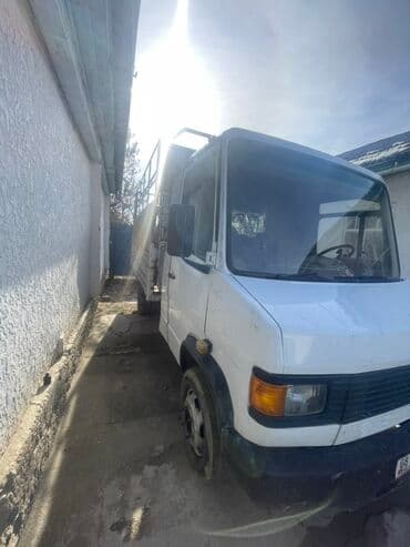 мотоцикл продажа: Грузовик, Mercedes-Benz, Стандарт, 7 т, Б/у — 2