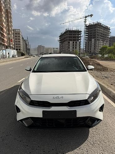 Kia K3: 2022 г., 1.6 л, Автомат, Бензин, Седан