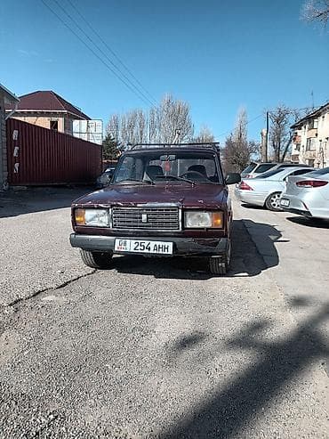 ВАЗ (ЛАДА) 2107: 2009 г., 1.6 л, Механика, Бензин, Седан