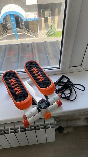 тринажор: Компактный мини-степпер с эспандерами и счетчиком - Тип: механический — 2