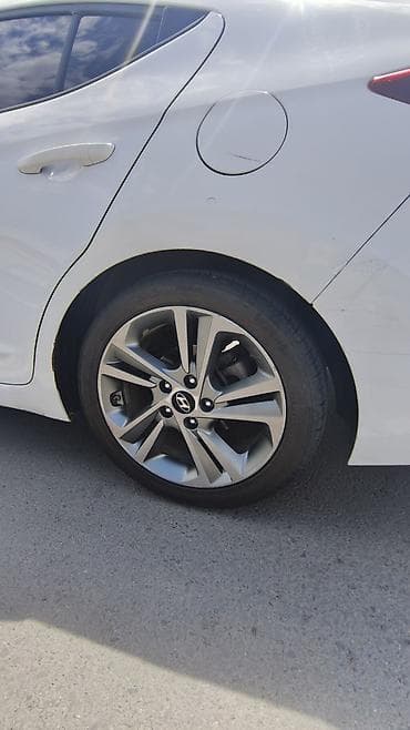 Транспорт: Hyundai Avante: 2018 г., 1.6 л, Автомат, Бензин, Седан — 7