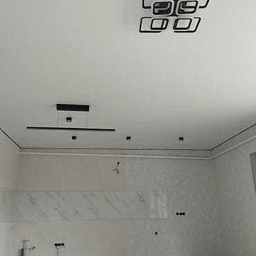 Натяжной потолок Глянцевое Монтаж