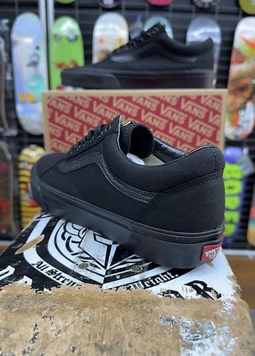 обу: Мужские кроссовки, 46, Vans, Новый, цвет - Черный — 2