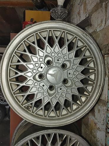 Диски: Литые Диски R 15 Mercedes-Benz, отверстий - 5 — 2