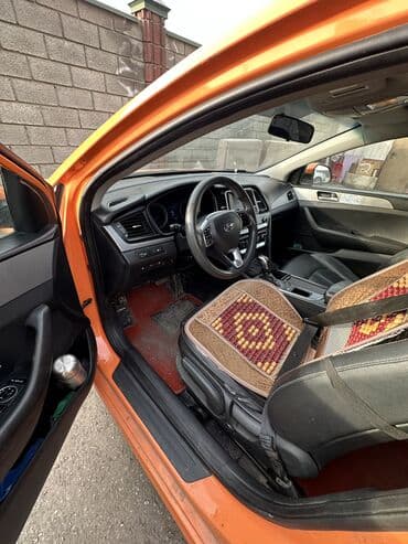 bmw g90: Hyundai Sonata: 2018 г., 2 л, Автомат, Газ, Седан — 5