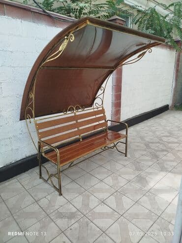 садовые мебели: Скамейка с навесом 15000сом скамейка с подлокотник 6500 — 1
