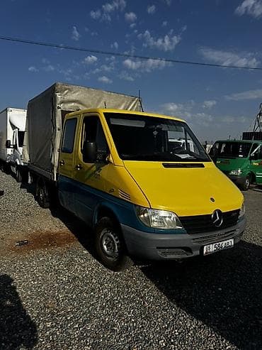 11 00r20: Легкий грузовик, Mercedes-Benz, Дубль, 1,5 т, Б/у — 2