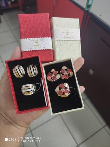 свадебные платья от производителя: Серебро под золото 925 пробы
Размеры имеются
Есть доставка
Цена 2500с — 1