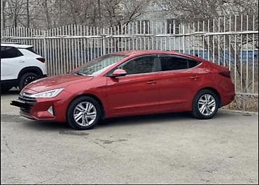 машина маз: Hyundai Elantra: 2020 г., Бензин, Седан — 4