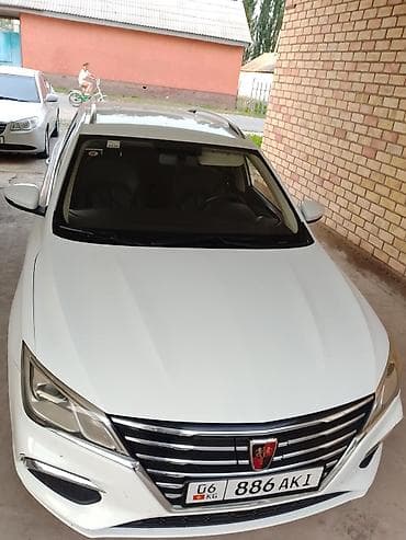 roewe er6: Roewe i5: 2018 г., Автомат, Электромобиль, Универсал — 4