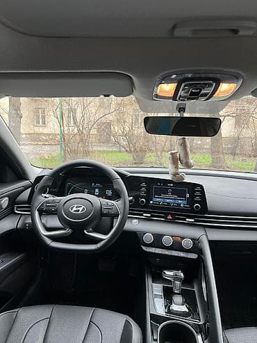yuan plus byd: Hyundai Elantra: 2024 г., 1.5 л, Автомат, Бензин, Седан — 9