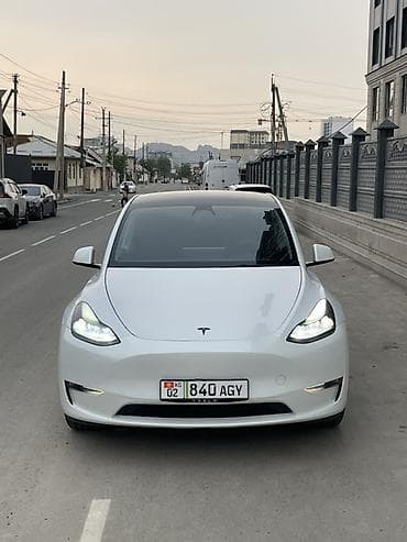 телефон тесла цена 2025: Tesla Model Y: 2023 г., Автомат, Электромобиль, Кроссовер — 4