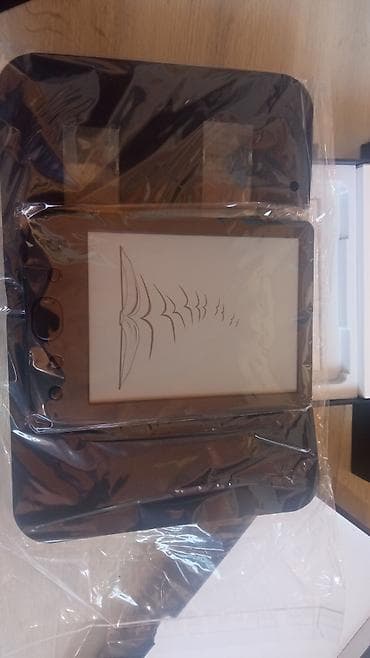 Электронная книга, цвет - Черный at lalafo.kg Электронная книга, цвет - Черный