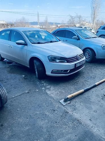 lada 2113: Volkswagen Passat: 2011 г., 1.8 л, Робот, Бензин, Седан — 2