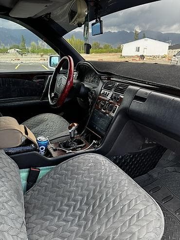 варият машина: Mercedes-Benz E-Class: 1998 г., 2.3 л, Механика, Бензин, Седан — 8