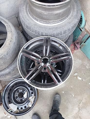 машина х5: Литые Диски R 16 Комплект, отверстий - 5, Б/у — 2