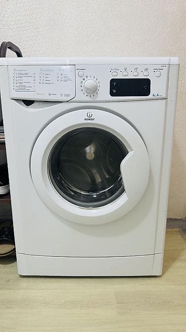 Стиральная машина Indesit (фронтальная загрузка) - Загрузка: 6 кг -
