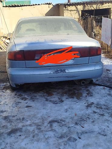 Hyundai : 1994 г., 2 л, Механика, Бензин, Седан