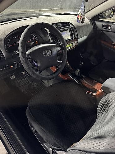 Транспорт: Toyota Camry: 2002 г., 2.4 л, Механика, Газ, Седан — 10