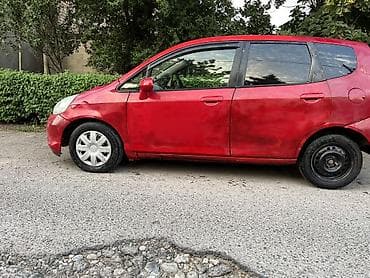 Продажа авто: Honda Fit: 2001 г., 1.3 л, Вариатор, Бензин, Хэтчбэк — 9
