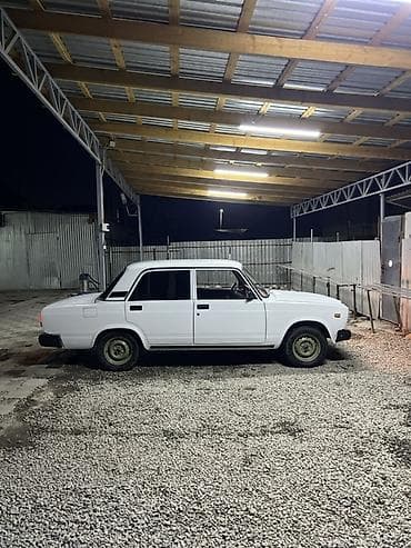 ВАЗ (ЛАДА) 2107: 2008 г., 1.6 л, Седан at lalafo.kg ВАЗ (ЛАДА) 2107: 2008 г., 1.6 л, Седан