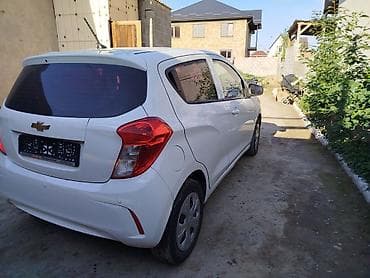 хедчбек: Chevrolet Spark: 2018 г., 1.4 л, Автомат, Бензин, Хэтчбэк — 5