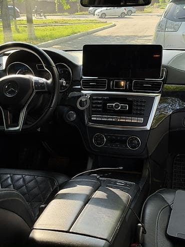 gt line: Mercedes-Benz GL-Class: 2012 г., 4.7 л, Автомат, Бензин, Внедорожник — 6