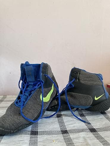 Борцовки Nike Tawa - Размер: 44 EU (US 9.5) — указано на ярлыке -