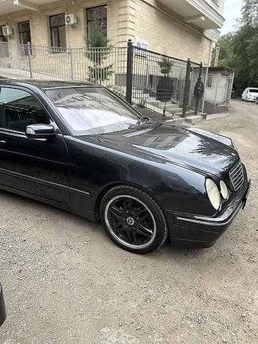 доплата: Mercedes-Benz E-Class: 2001 г., 4.3 л, Автомат, Бензин, Седан — 5
