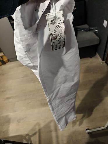 nike tech: Белые мужские брюки, штаны . - Цвет: белый, однотонные - Посадка — 1