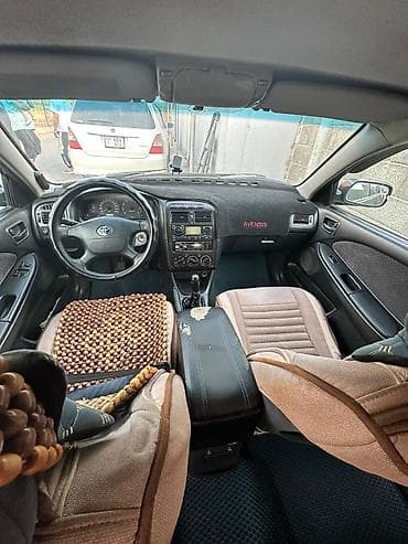 авенсис продаю: Toyota Avensis: 2001 г., Механика, Бензин, Универсал — 4