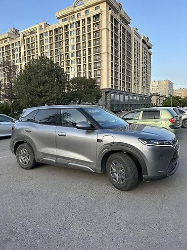 bid e5: BYD Yuan Up: 2025 г., Автомат, Электромобиль, Кроссовер — 4