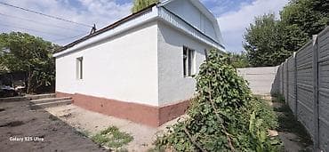 Дома: Продаётся кирпичный дом 60 кв.м на участке 2,5 сотки,. в районе — 5