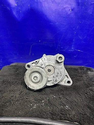 e55 compressor: Натяжитель Mercedes-Benz 2001 г., Б/у, Оригинал, Япония — 1
