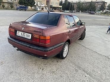 sprinter 2 9: Volkswagen Vento: 1994 г., 1.8 л, Механика, Бензин, Седан — 4
