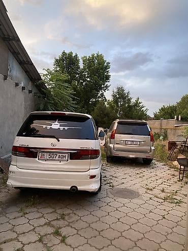 салон на gx470: Toyota Estima: 2002 г., 2.4 л, Автомат, Бензин, Минивэн — 1