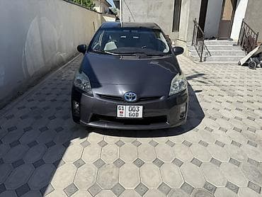 Toyota Prius: 2011 г., 1.8 л, Гибрид, Хэтчбэк