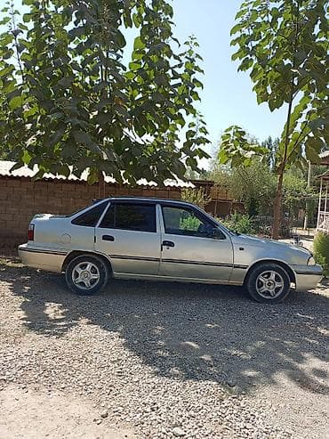 лобовые стекла нексия: Daewoo Nexia: 2007 г., Седан — 4
