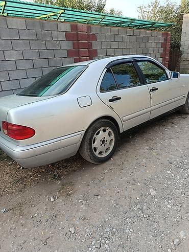 мереке авто: Mercedes-Benz E-Class: 1995 г., 2 л, Бензин, Седан — 2