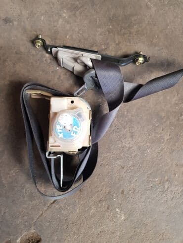 кошелек на пояс женский: Nissan X Terra ремень безопасности, Ниссан Икстерра 2005 по 2014 год — 3