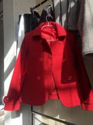 дордой женские куртки: ВСЕ ОТДАМ ЗА 2500‼️Женские верхние вещи — несколько моделей на выбор — 2