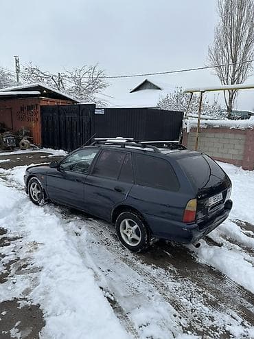 Mitsubishi: Mitsubishi Lancer: 1994 г., Универсал — 3