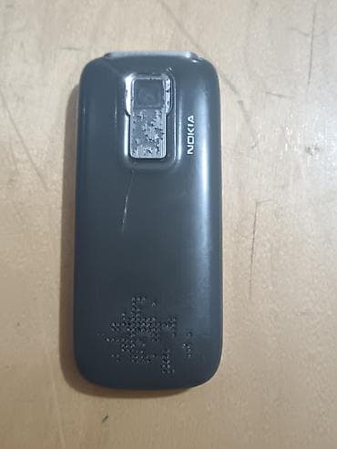 blu: Nokia 1, Б/у, цвет - Черный, 1 SIM — 6