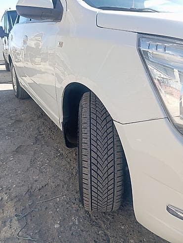 forester 2003: Chevrolet Cobalt: 2013 г., 1.5 л, Механика, Газ, Седан — 4