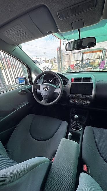 продаю спринтер каратыш: Honda Jazz: 2002 г., 1.3 л, Механика, Бензин, Хэтчбэк — 4