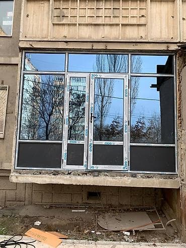 ПВХ оконная рама от Alpro с интегрированной дверью, идеально