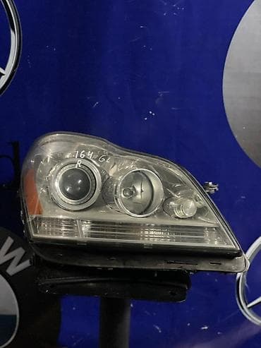 2007: Передняя правая фара Mercedes-Benz 2007 г., Б/у, Оригинал, Япония — 1